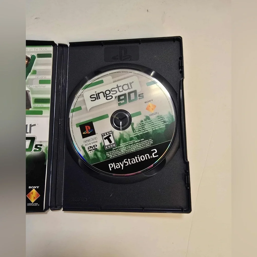 Singstar 90's (Playstation 2, 2007) USED - Picture 2 of 3